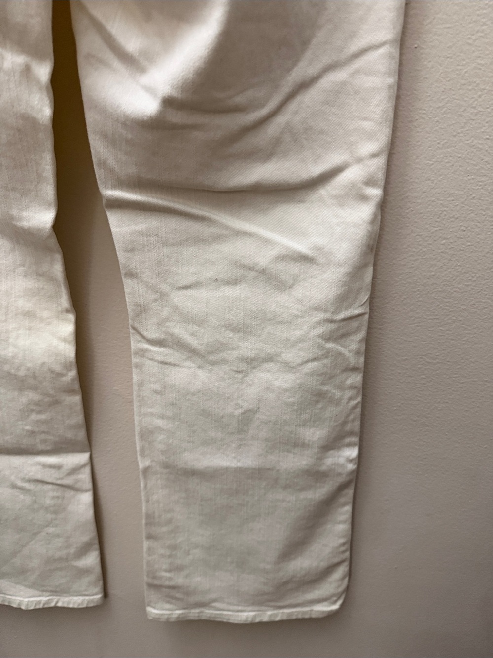 NYDJ Cream Straight-Leg Jeans - Picture 9 of 13